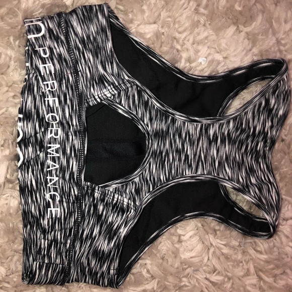 Calvin Klein Sports bra ! - Picture 2 of 3